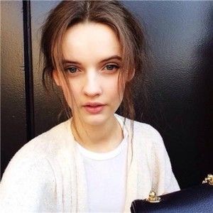 Meet your Posher, Veronica